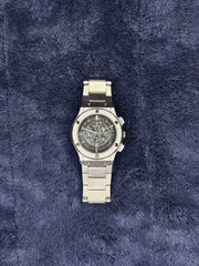 Hublot Silver Chain Watch – Grey Dial & Date Edition