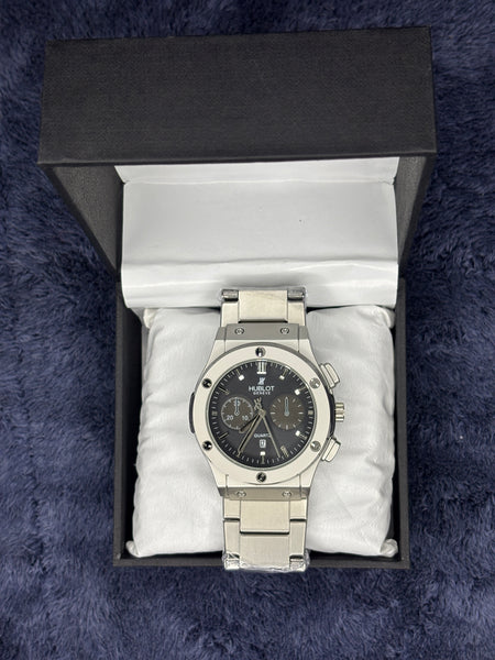 HB Premium Silver Chain Watch – Black Dial & Date Edition